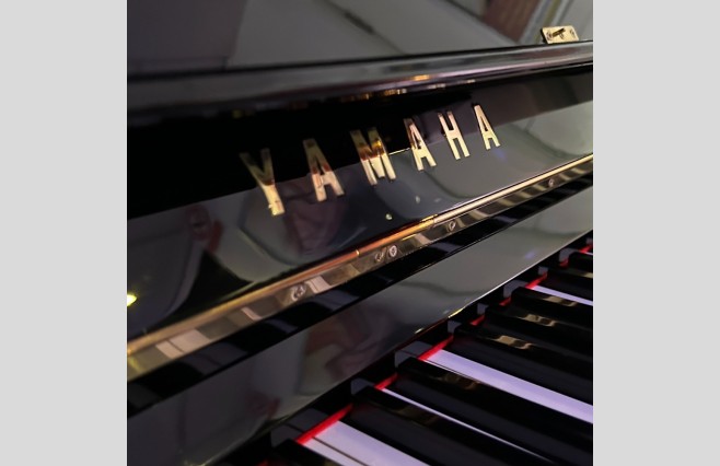 Used Technician Checked Yamaha Polished Ebony U1G Upright Piano - All Inclusive Premium Package (SN:676002) - Image 7